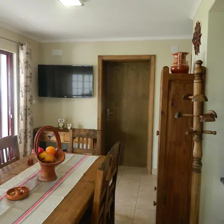 Adega Ninho Da Cagarra Calheta de Nesquim