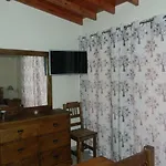 Adega Ninho Da Cagarra * Calheta de Nesquim