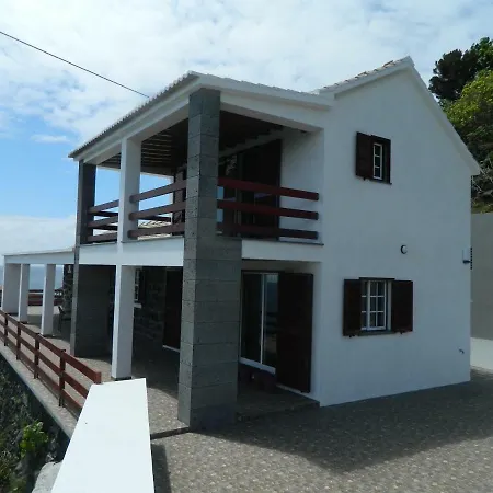 Adega Ninho Da Cagarra *