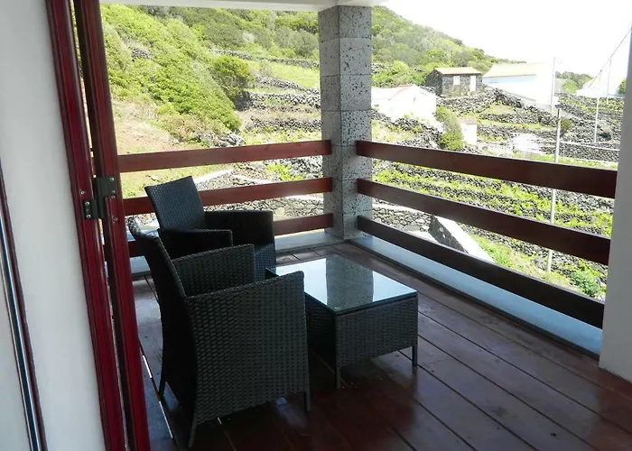 Adega Ninho Da Cagarra *